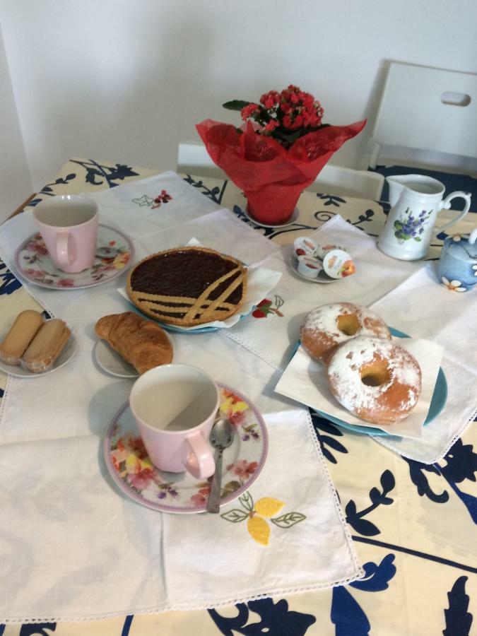 مبيت وإفطار تْشيفيتانوفا ماركي Casa "La Conchiglia" المظهر الخارجي الصورة